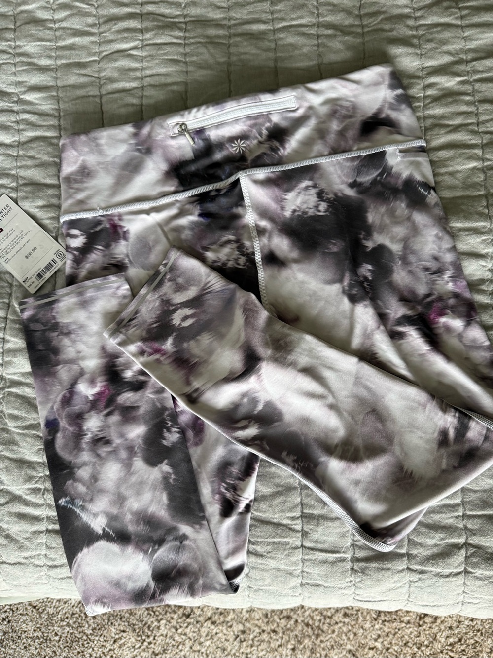 Athleta Run Free Winter Garden 7/8 Active Leggings